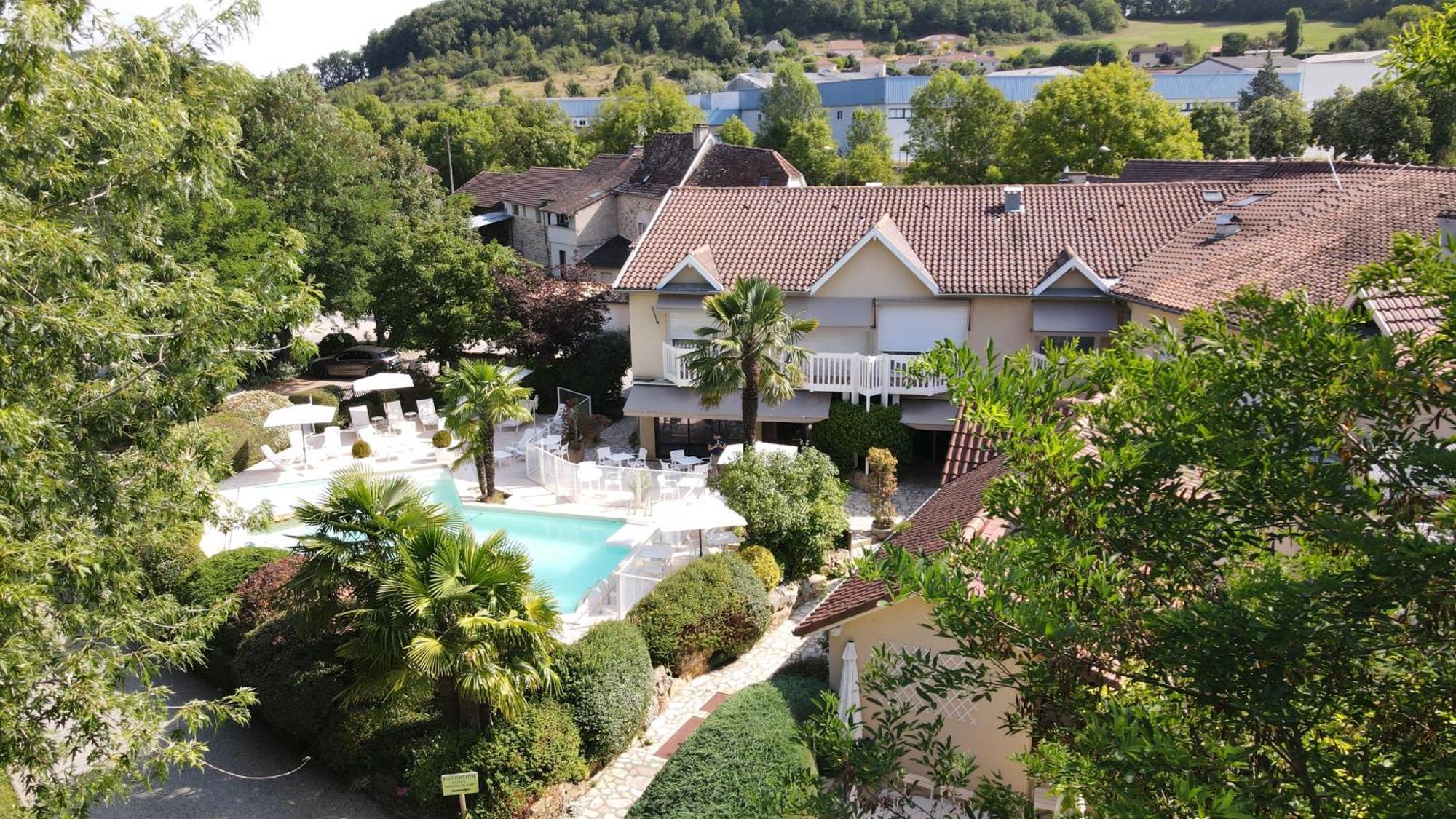 Le Relais de Farrou Villefranche-de-Rouergue Exterior foto